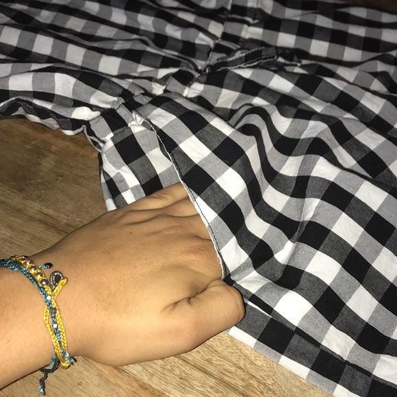 Checkered Romper - Picture 2 of 3